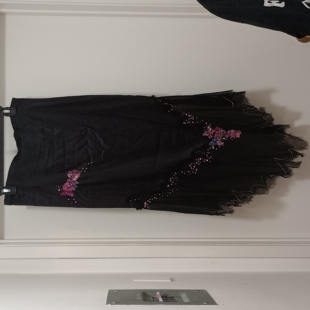 Black sequin and silk dressy skirt